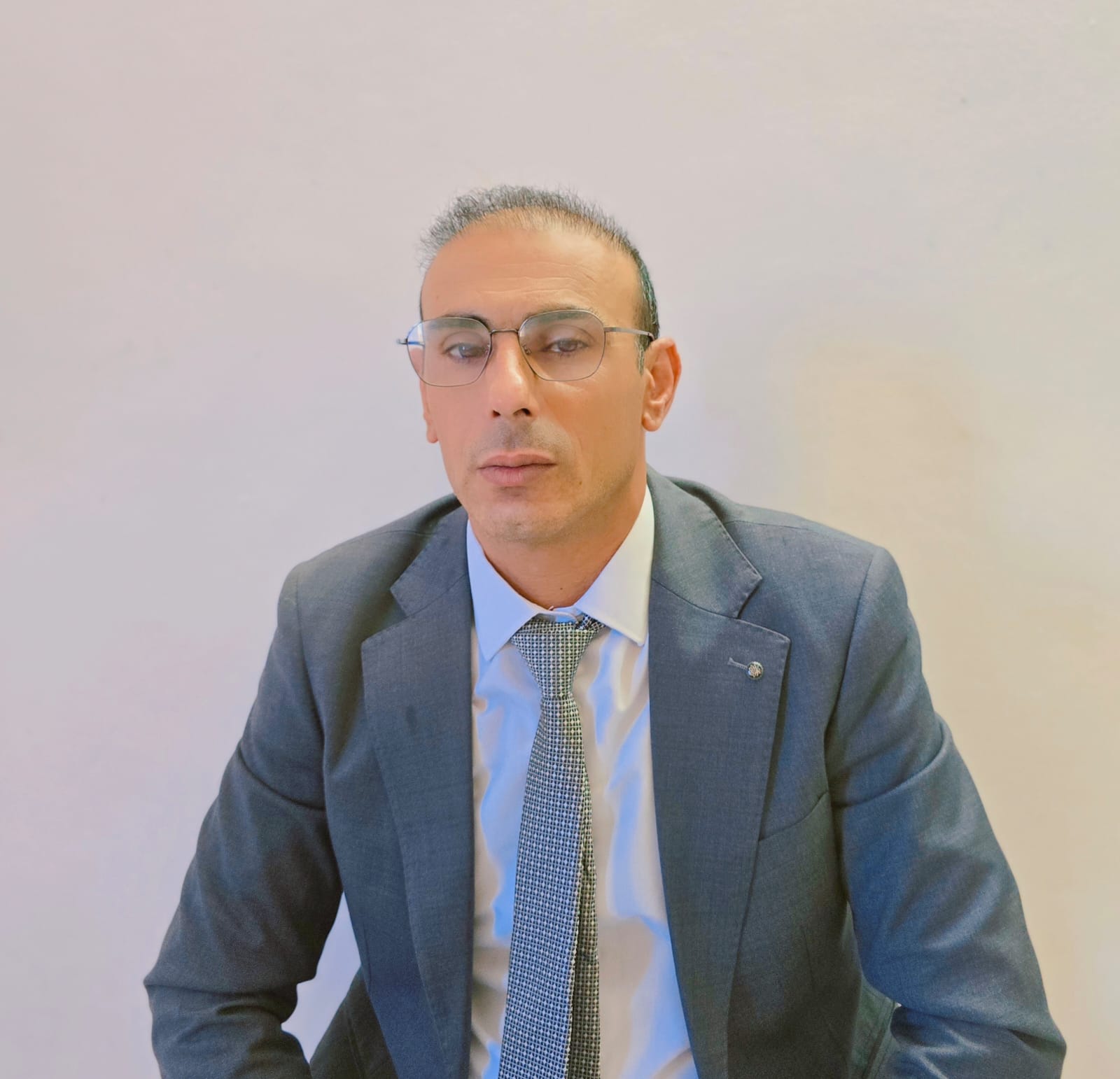 صورة هاني عادل أحمد عواد، باحث فلسطيني متخصص في الدراسات الاستراتيجية والقانون الدولي