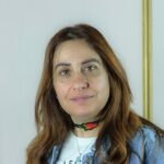 صورة عبير درويش، كاتبة وصحافية لبنانية متخصّصة في الشؤون الاقتصادية والاجتماعية